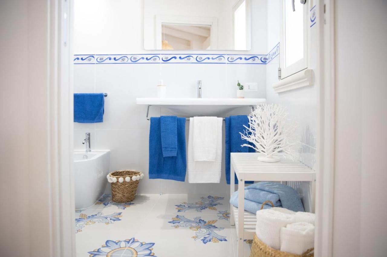 Blu Mare Suite Privata & Apartment Терразини Экстерьер фото